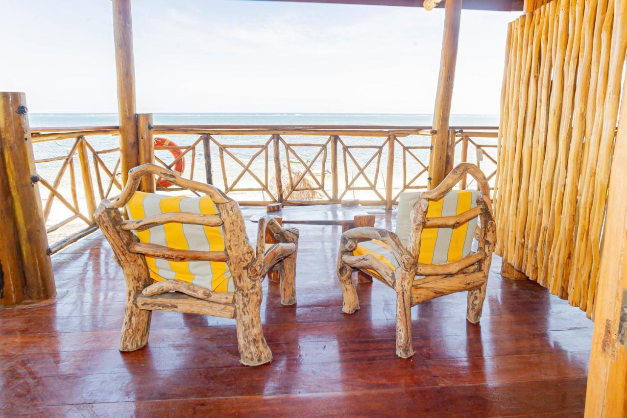 Ziwa Beach Resort Bamburi Exterior foto