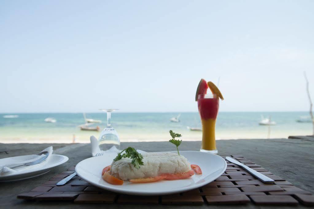 Ziwa Beach Resort Bamburi Exterior foto